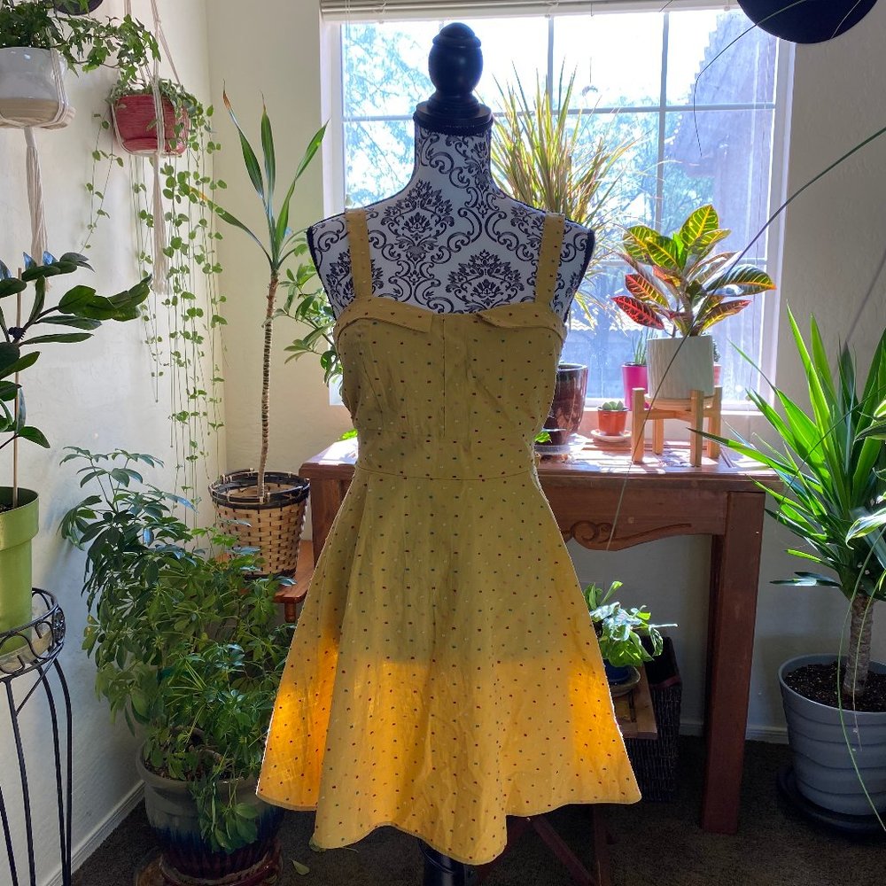 * Heart Soul Yellow Sweetheart Dress Sleeveless *